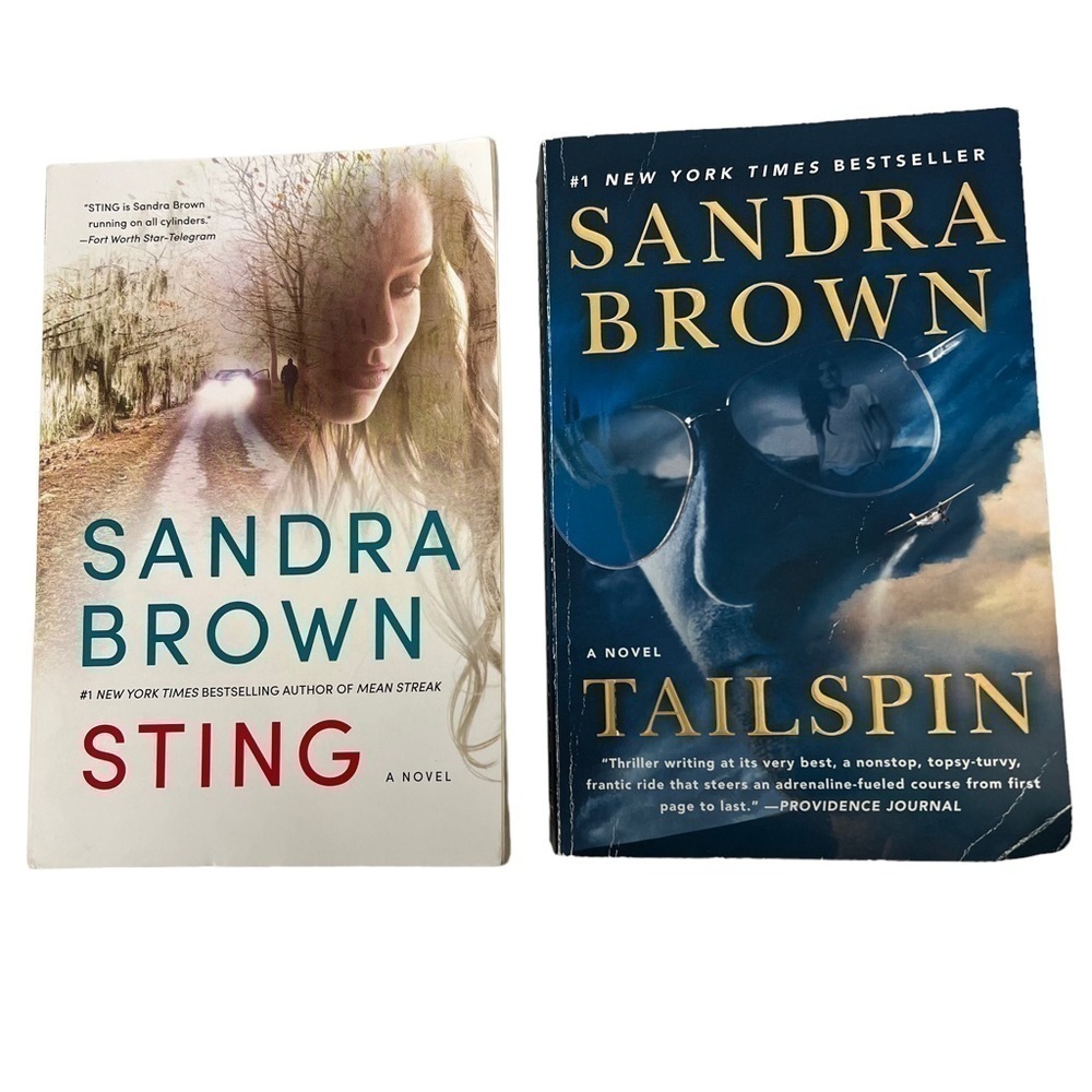 Sandra Brown Books/Novels Lot/2 Trade Paperbacks Suspense /Thrillers/Crime